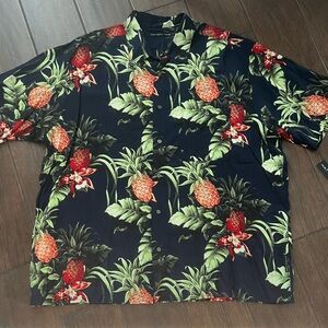 Hawaiian Shirt with Pineapple Floral Design Resort Wear Natural Issue XXL New